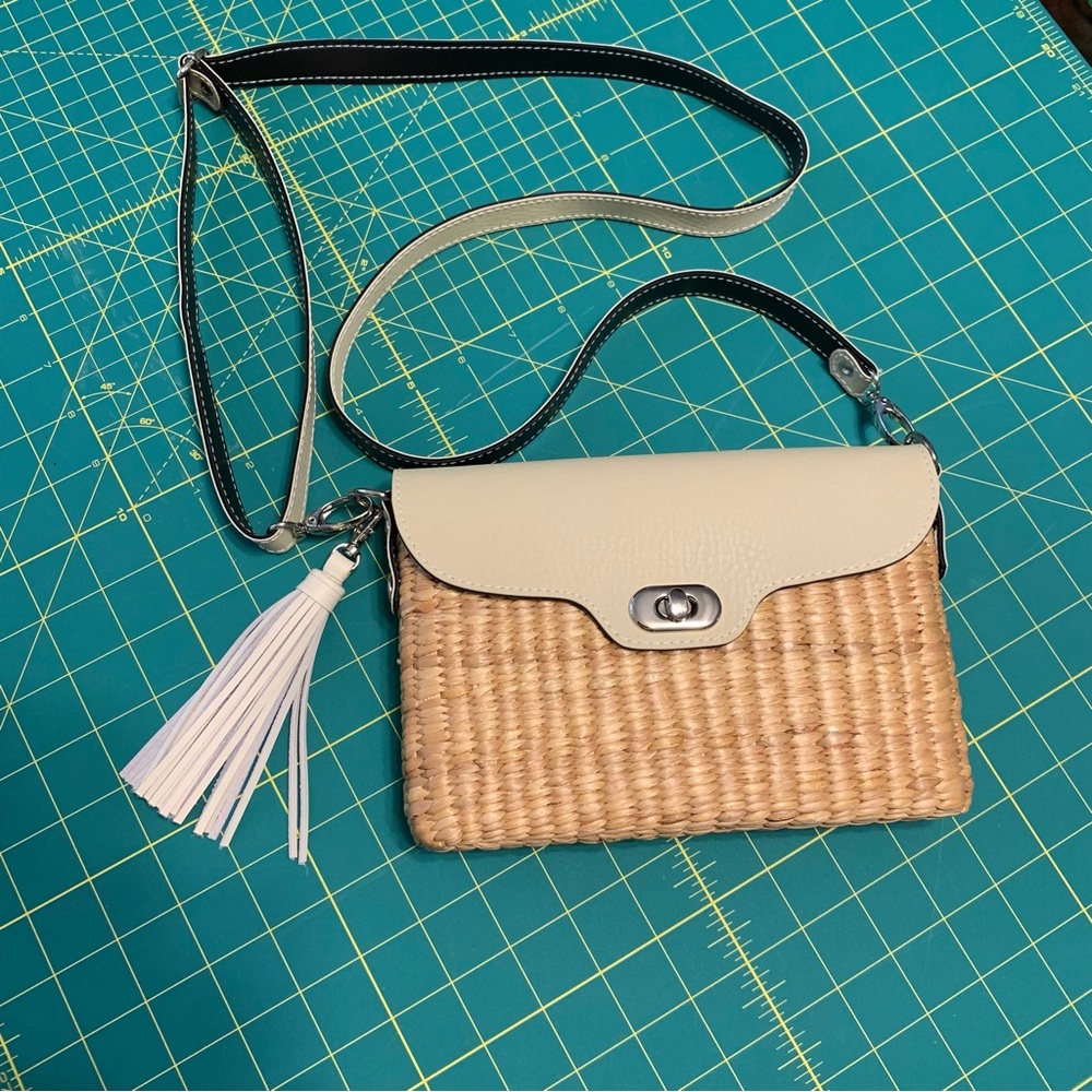 DONATING 7/15 Sea & Grass vegan leather purse